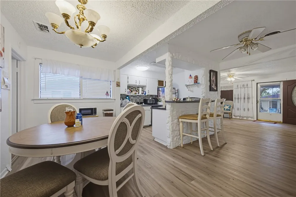 1934 Elizabeth Street Ingleside, TX 78362