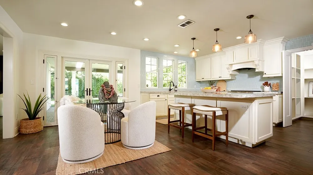 25721 Cervantes Mission Viejo, CA 92691