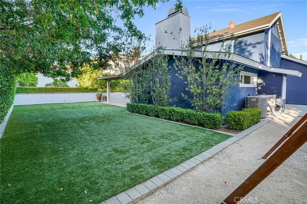 25721 Cervantes Mission Viejo, CA 92691