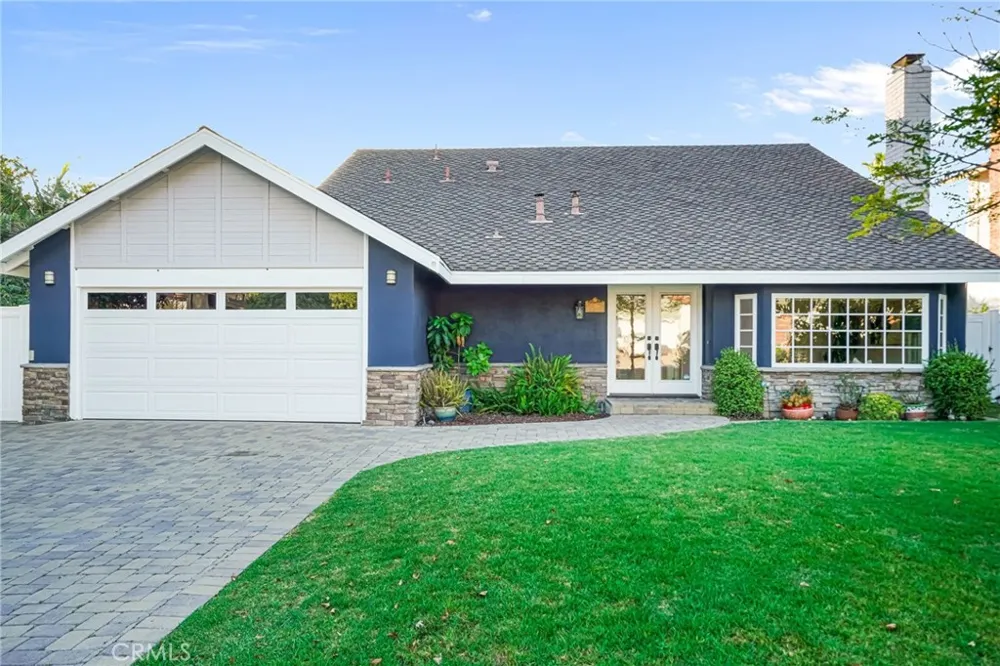 25721 Cervantes Mission Viejo, CA 92691