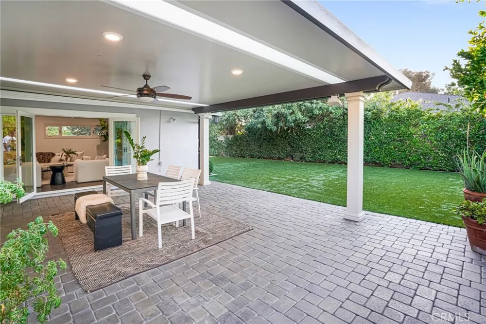 25721 Cervantes Mission Viejo, CA 92691