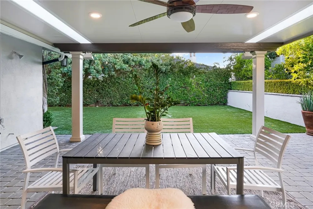 25721 Cervantes Mission Viejo, CA 92691