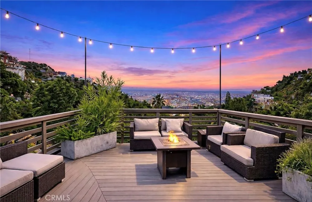 8835 Evanview Los Angeles, CA 90069