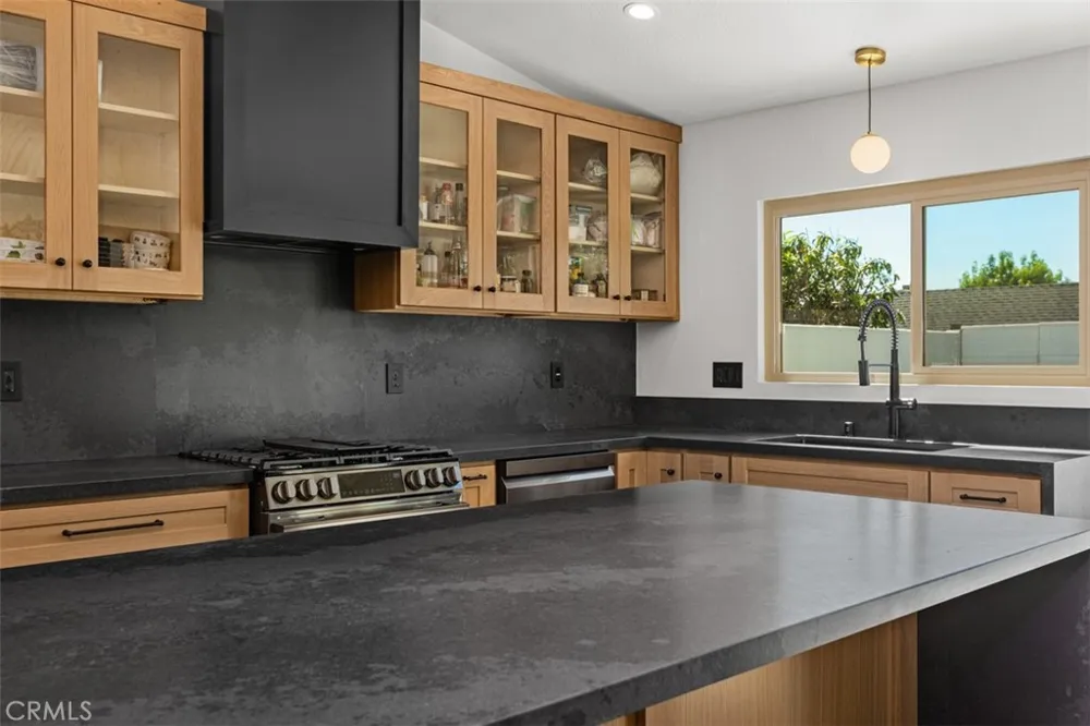 25802 Sycamore Laguna Hills, CA 92653