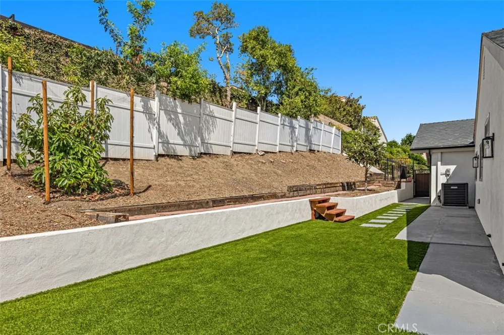 25802 Sycamore Laguna Hills, CA 92653