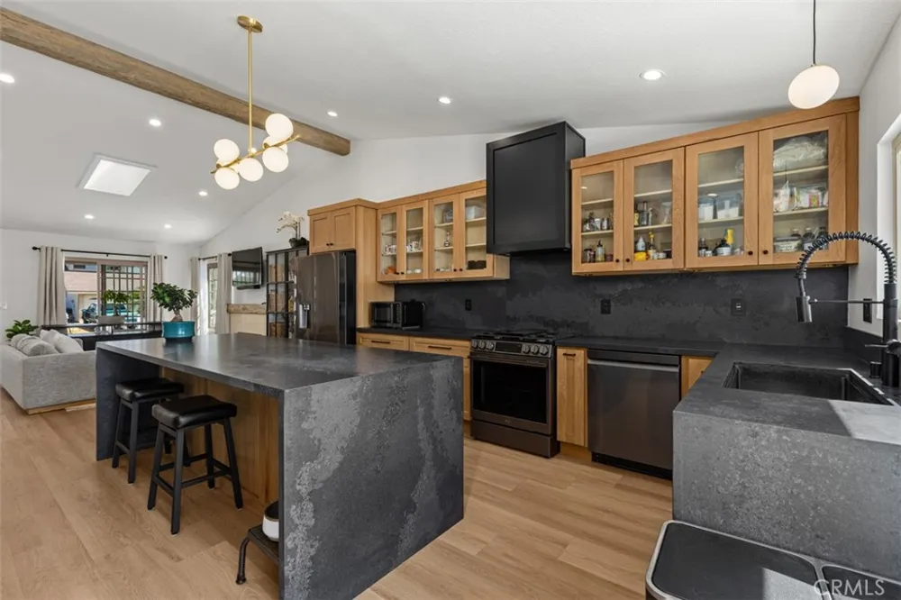 25802 Sycamore Laguna Hills, CA 92653
