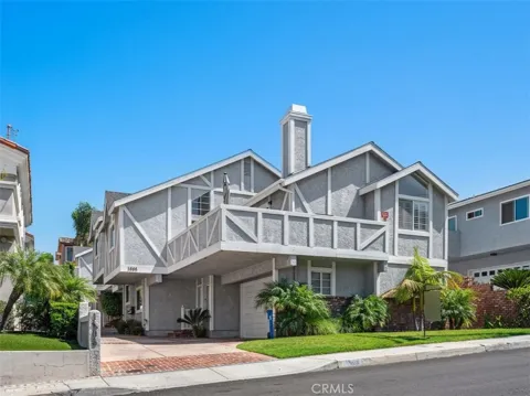 1805 Carnegie Lane #3