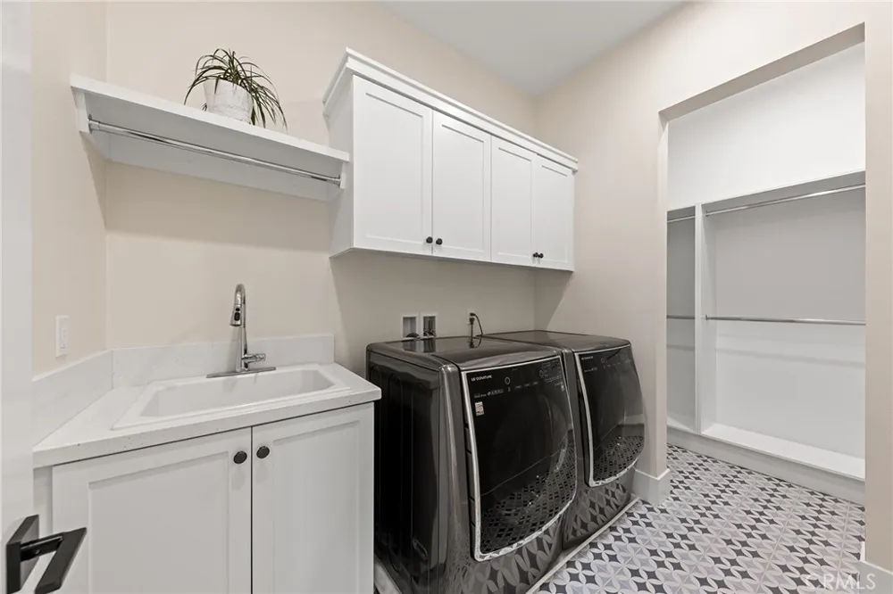 115 Green Rdg Irvine, CA 92602