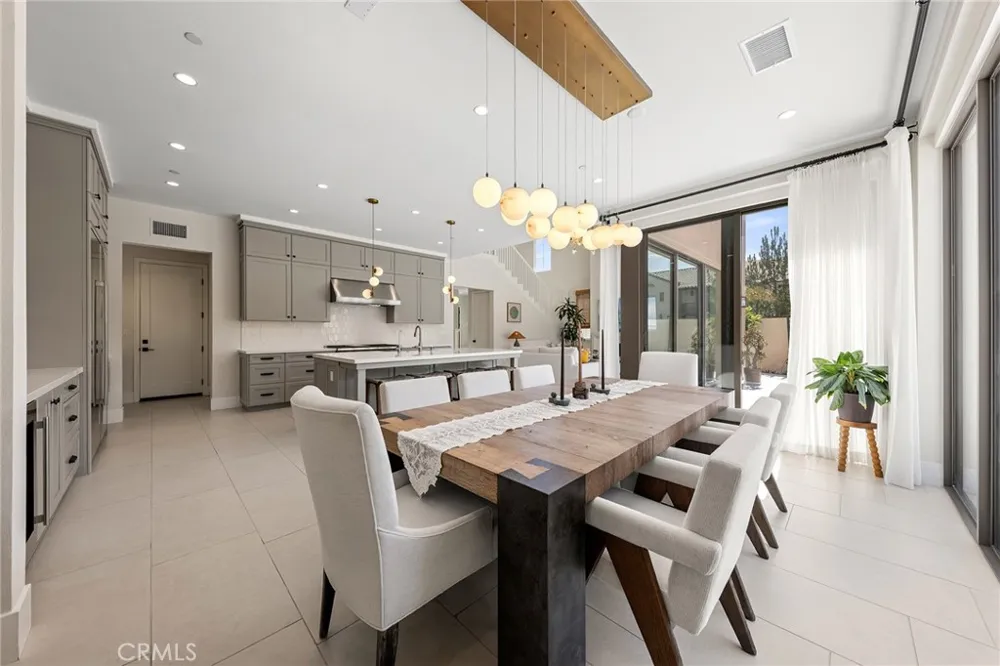 115 Green Rdg Irvine, CA 92602