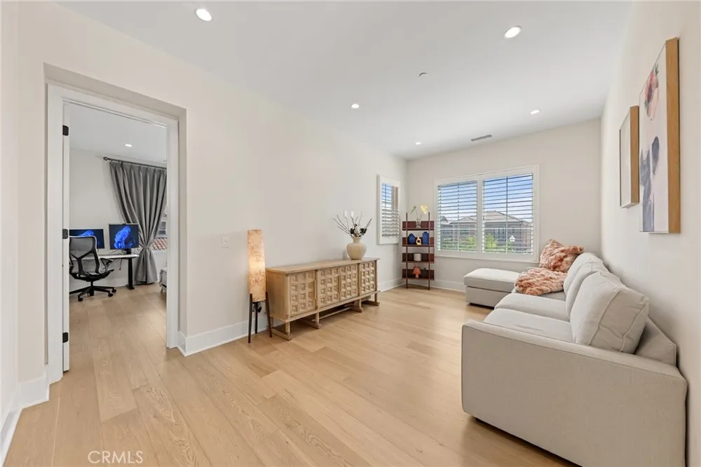 115 Green Rdg Irvine, CA 92602