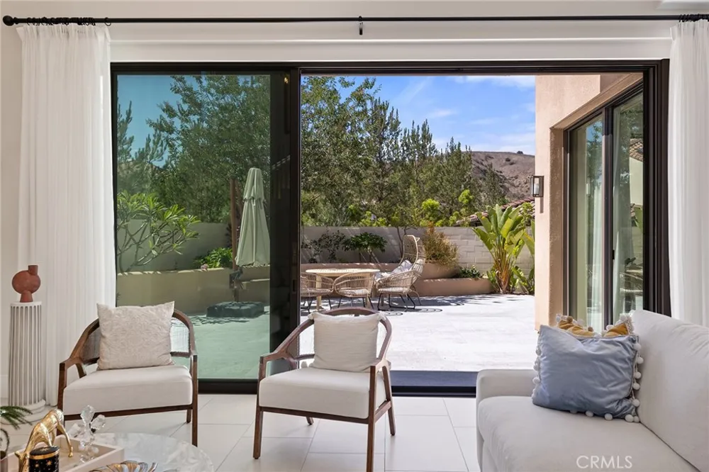 115 Green Rdg Irvine, CA 92602