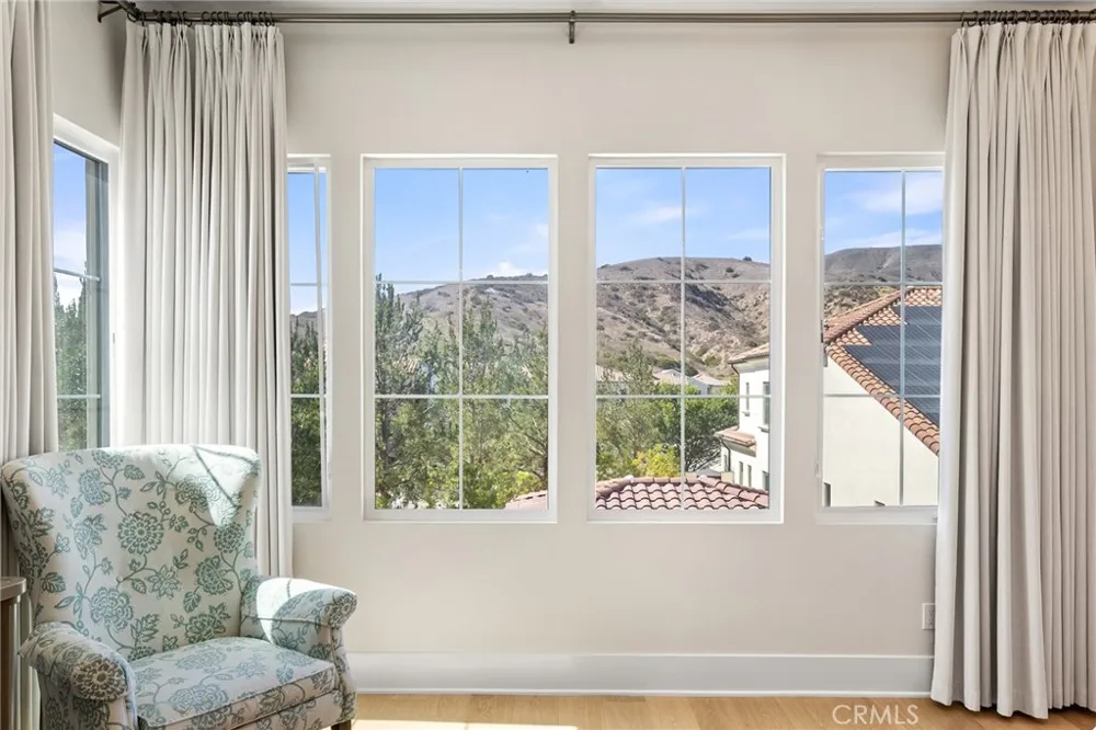 115 Green Rdg Irvine, CA 92602