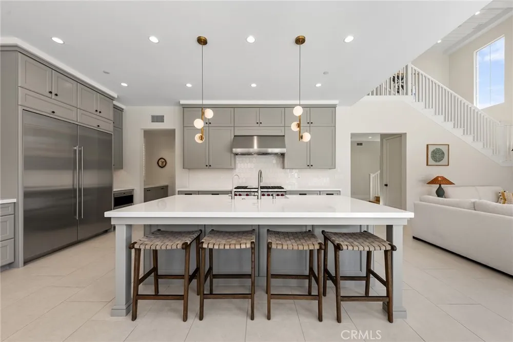 115 Green Rdg Irvine, CA 92602