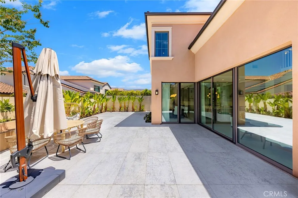 115 Green Rdg Irvine, CA 92602