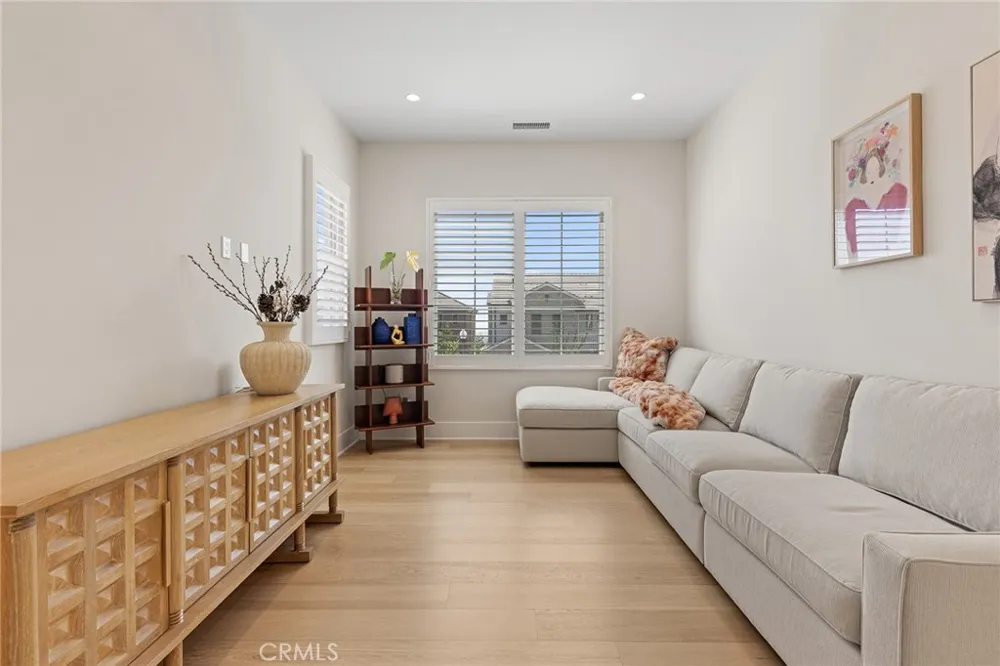 115 Green Rdg Irvine, CA 92602