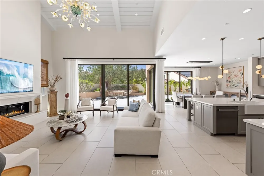 115 Green Rdg Irvine, CA 92602