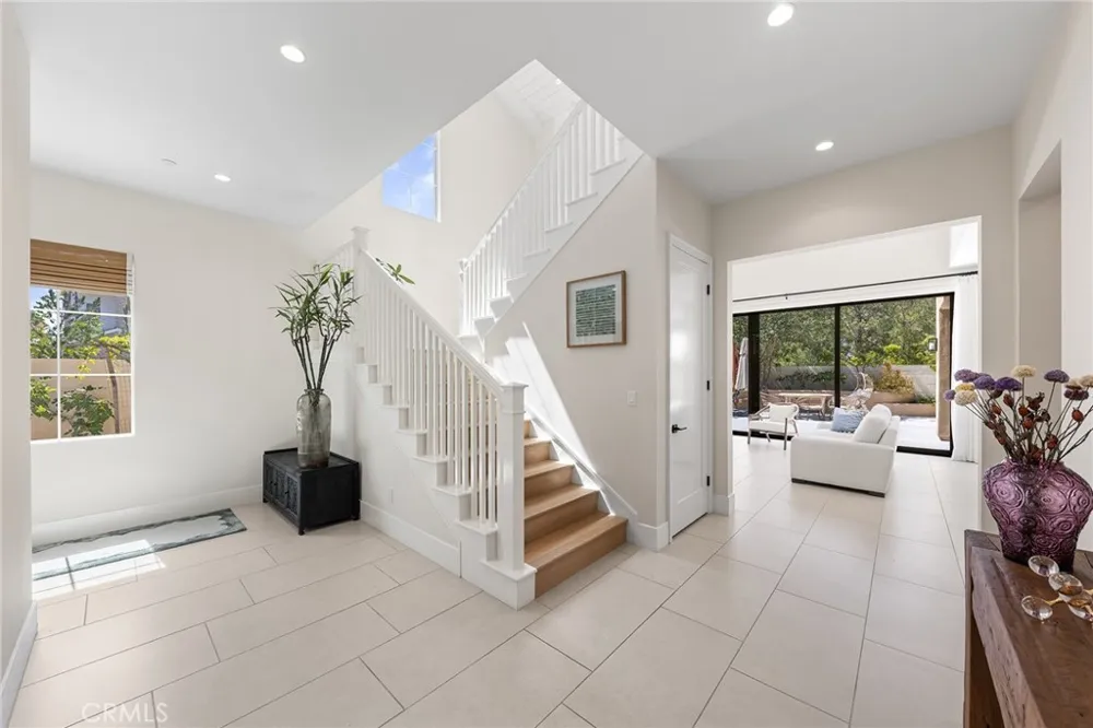 115 Green Rdg Irvine, CA 92602