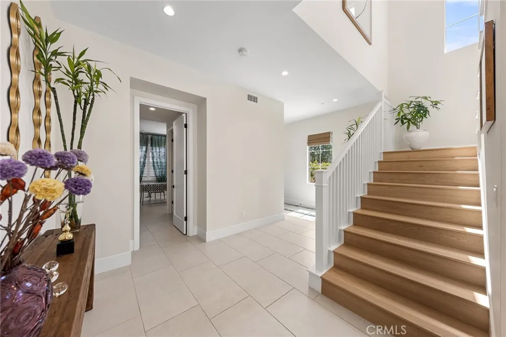 115 Green Rdg Irvine, CA 92602