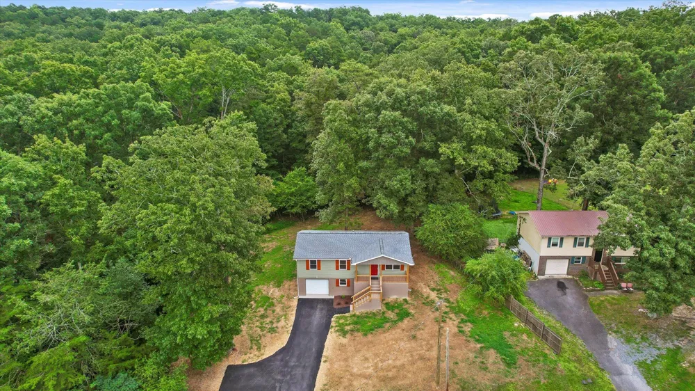 5379 Long Hollow Road Rock Spring, GA 30739