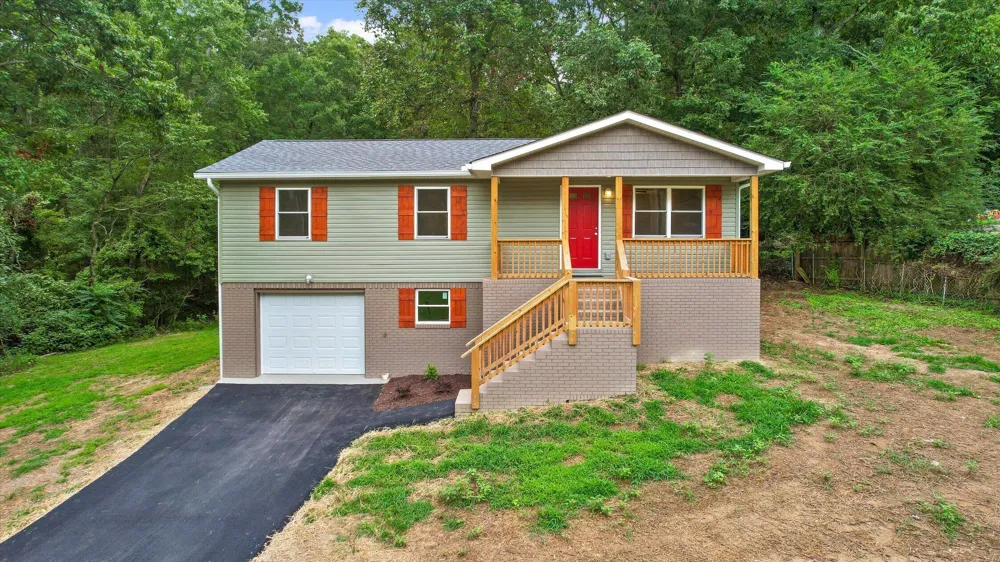 5379 Long Hollow Road Rock Spring, GA 30739