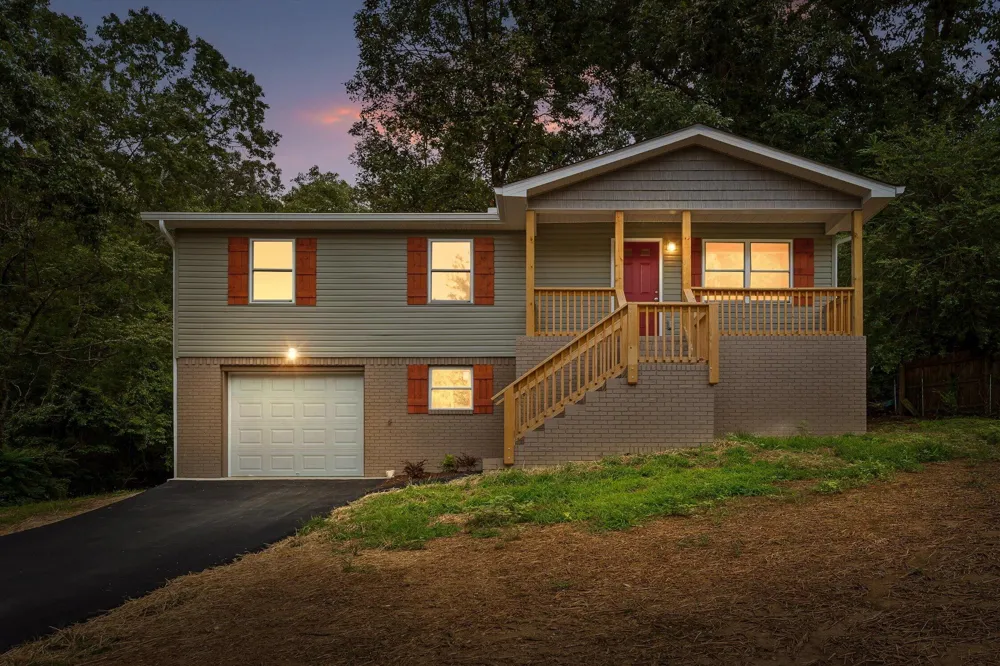 5379 Long Hollow Road Rock Spring, GA 30739