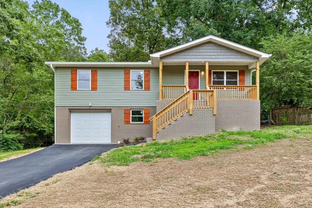 5379 Long Hollow Road Rock Spring, GA 30739