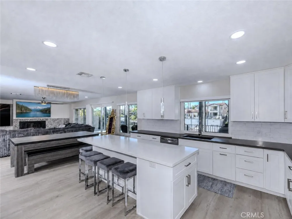 22706 Lighthouse Canyon Lake, CA 92587