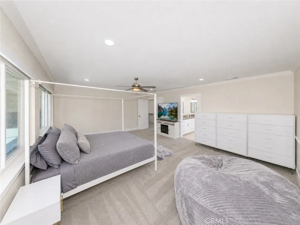22706 Lighthouse Canyon Lake, CA 92587