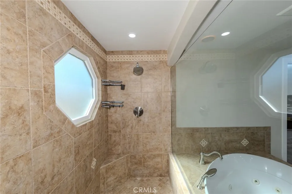 22706 Lighthouse Canyon Lake, CA 92587