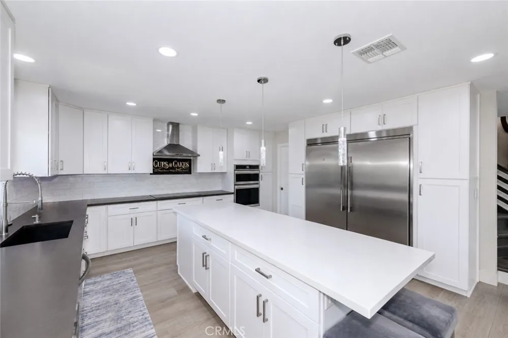 22706 Lighthouse Canyon Lake, CA 92587