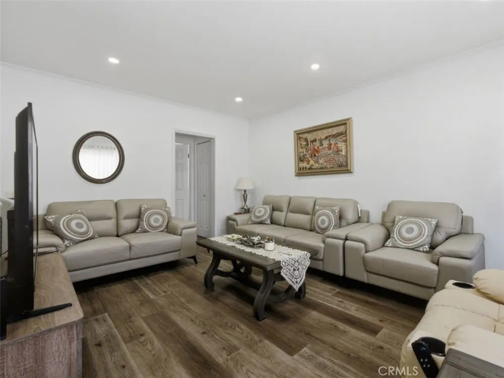 308 E Maple APT 5 Glendale, CA 91205