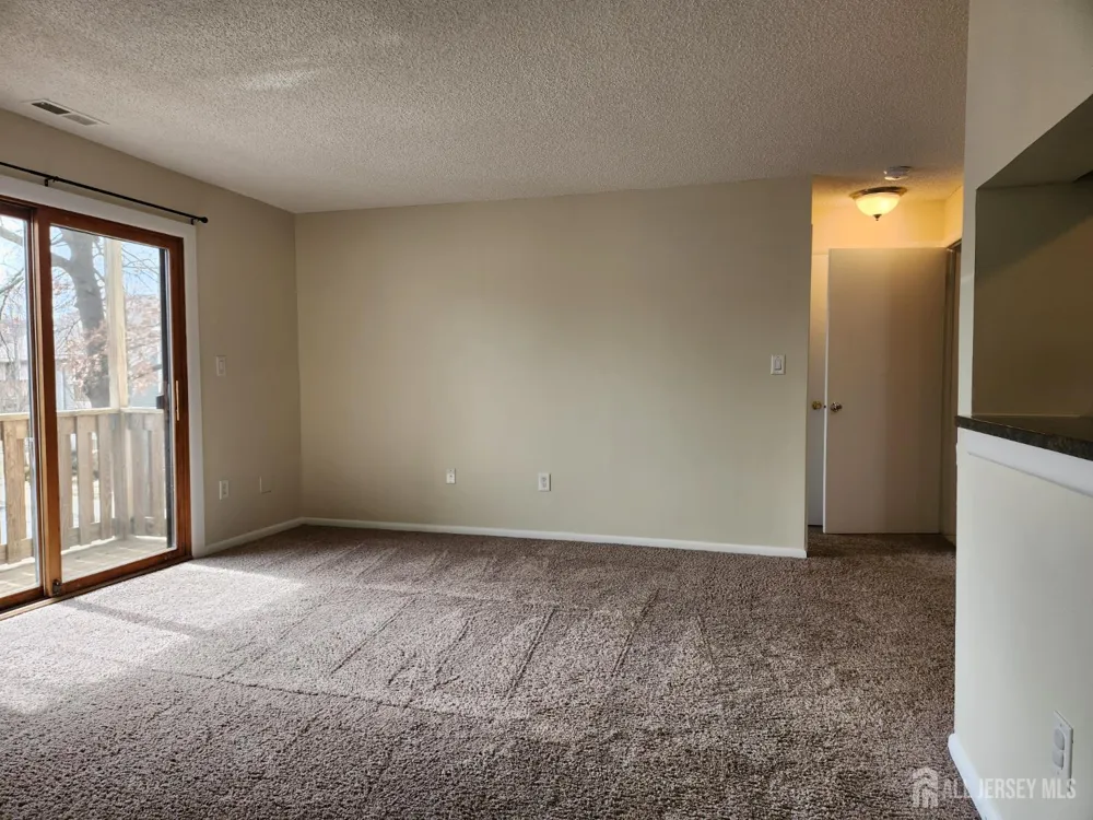 1514 Ravens Crest Drive Plainsboro, NJ 08536