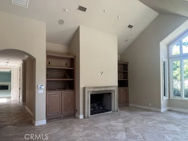 30 Burning Tree Lane Newport Beach, CA 92660