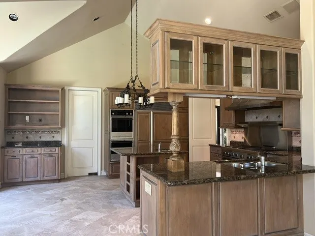 30 Burning Tree Lane Newport Beach, CA 92660