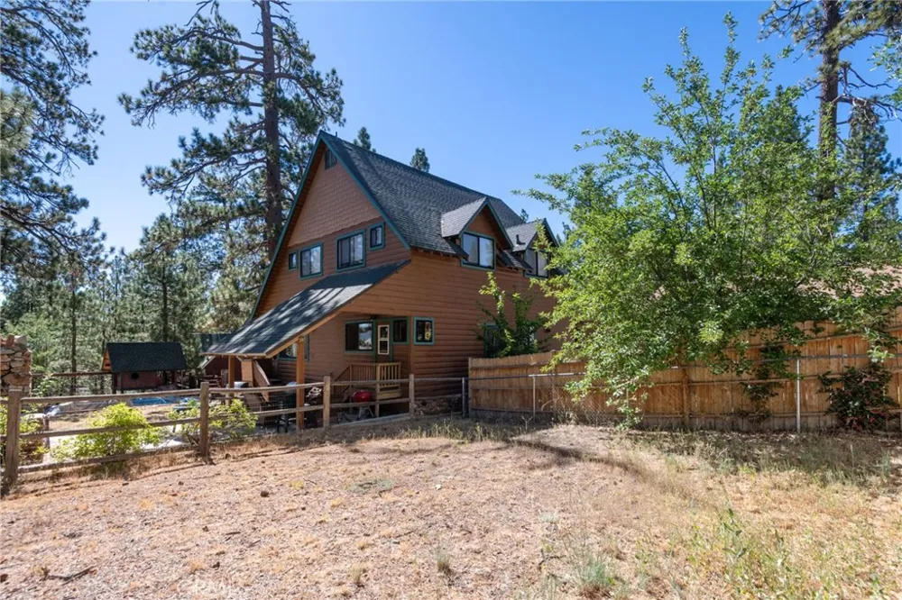 387 Vista Lane Big Bear Lake, CA 92315