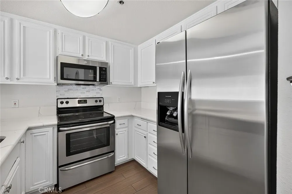 720 W 4th #318 Long Beach, CA 90802