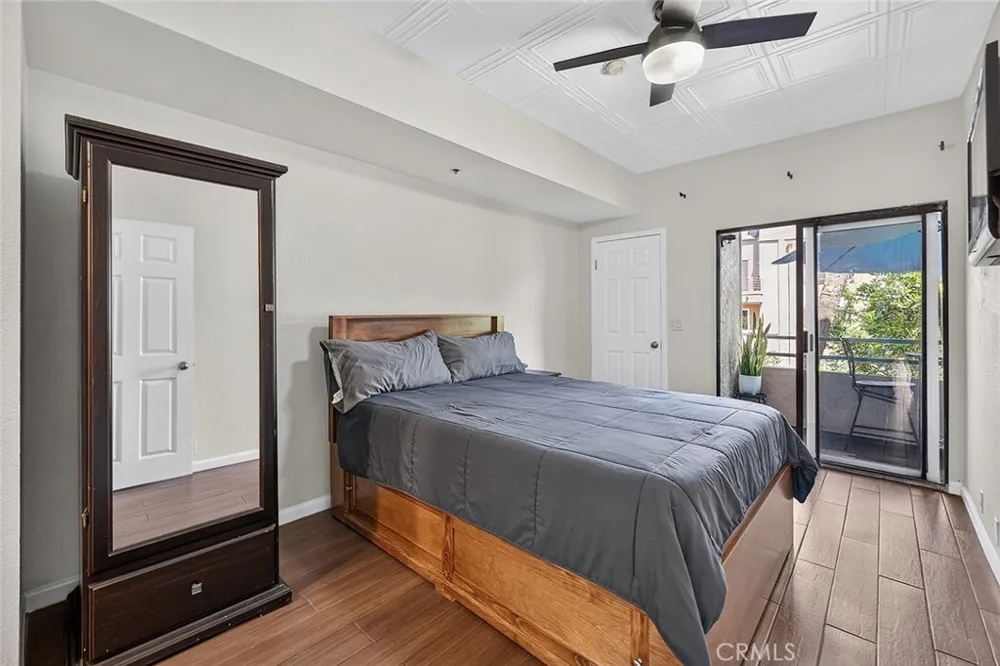 720 W 4th #318 Long Beach, CA 90802