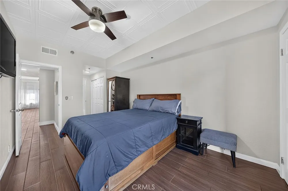 720 W 4th #318 Long Beach, CA 90802