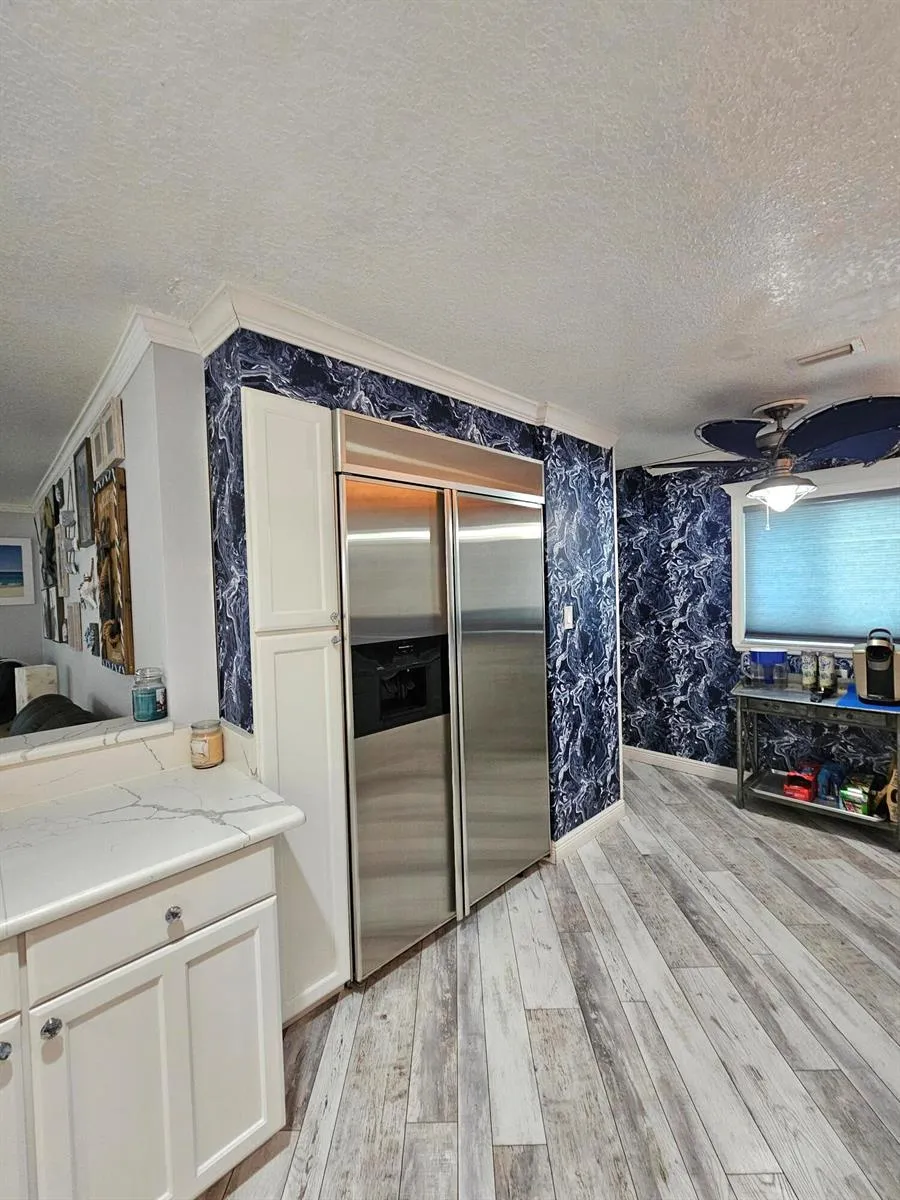 807 GRANDVIEW BOULEVARD Fort Pierce, FL 34982