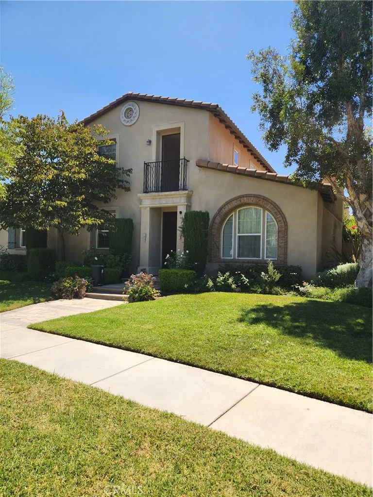 4359 Altivo Corona, CA 92883
