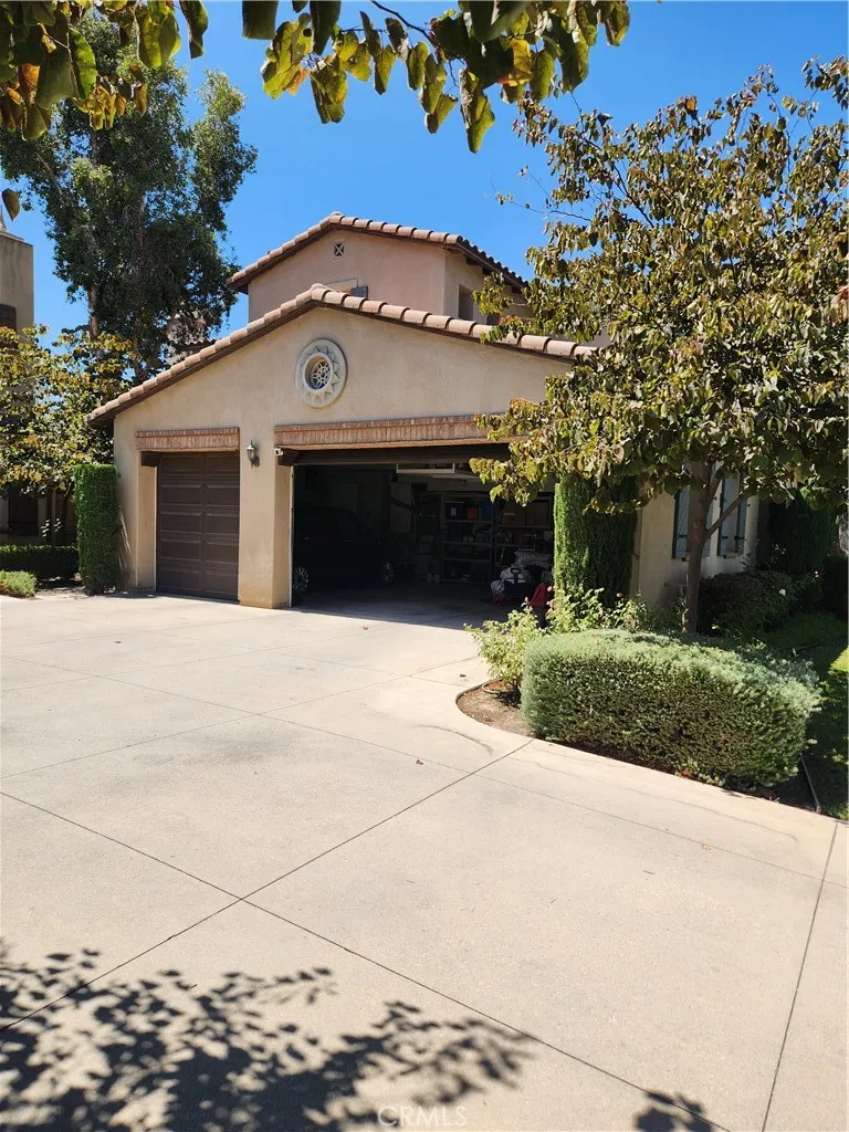 4359 Altivo Corona, CA 92883