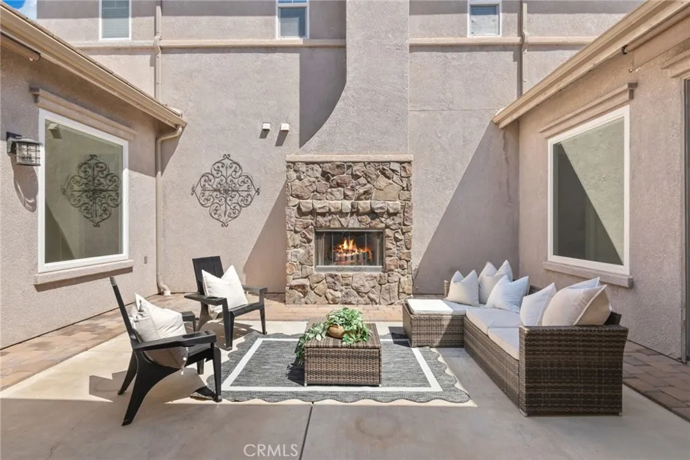 22444 Leisure Drive Corona, CA 92883