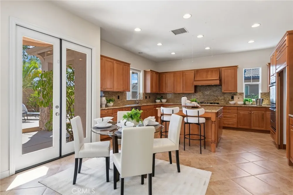 22444 Leisure Drive Corona, CA 92883