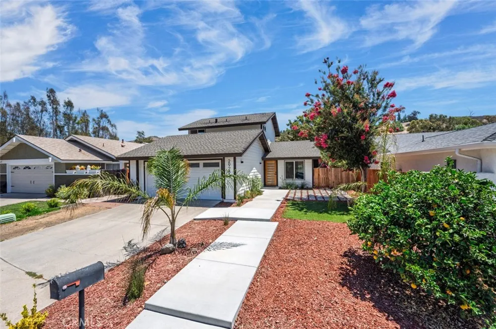 29282 Sonoma San Juan Capistrano, CA 92675