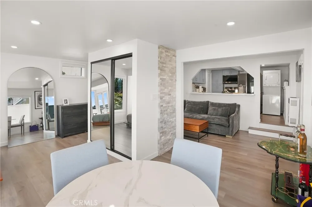 32082 Coast Hwy Laguna Beach, CA 92651