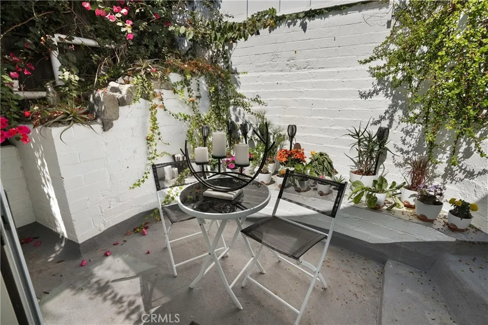 32082 Coast Hwy Laguna Beach, CA 92651
