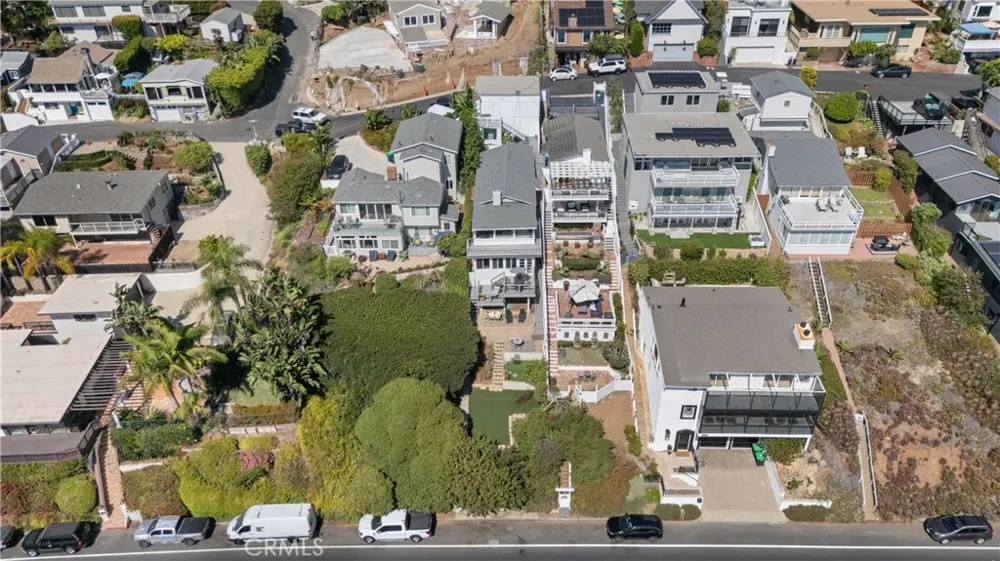 32082 Coast Hwy Laguna Beach, CA 92651