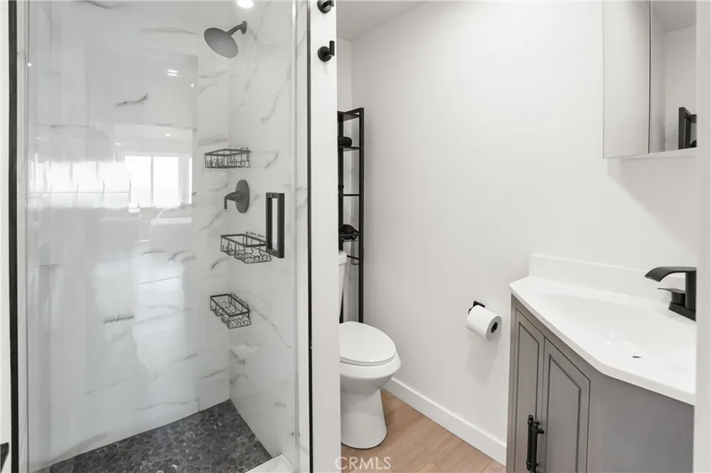 32082 Coast Hwy Laguna Beach, CA 92651