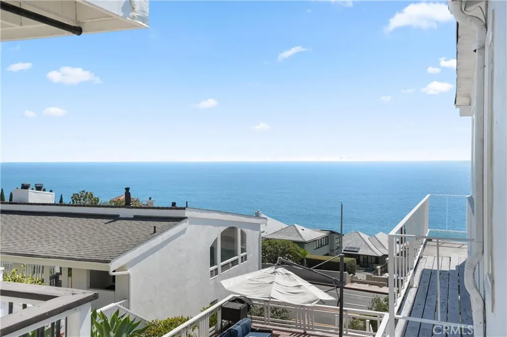 32082 Coast Hwy Laguna Beach, CA 92651