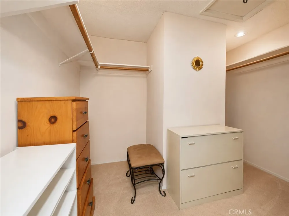 5138 Southridge Los Angeles, CA 90043